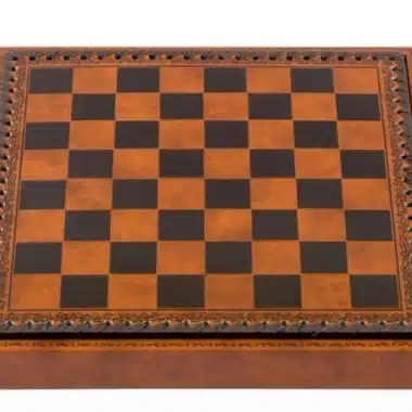 Mittelalterliches Schachspiel - Schachbrett Dame & Backgammon aus braunem / schwarzem Kunstleder mit Aufbewahrung & Metallschachspiel – Bild 6