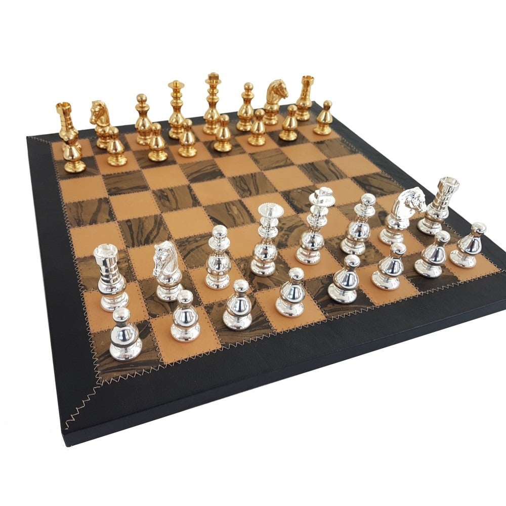 Luxus Schachspiel aus Messing mit Gold- und Silberbeschichtung und echtem italienischem Leder-Schachbrett