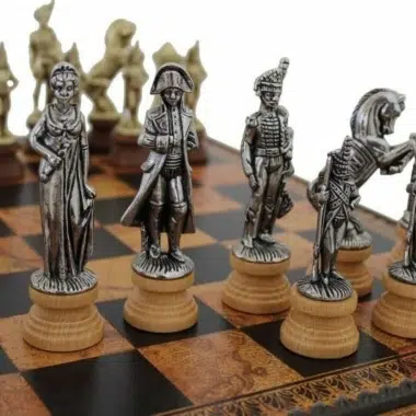Alternative view of Schachspiel Napoleon - Schachbrett, Dame und Backgammon aus Kunstleder mit Aufbewahrungsfach & Schachspiel aus Metall und Holz