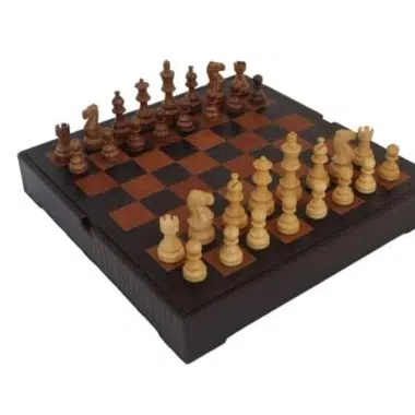 Schachspiel aus Akazienholz und echtes Leder-Schachbrett mit Aufbewahrung