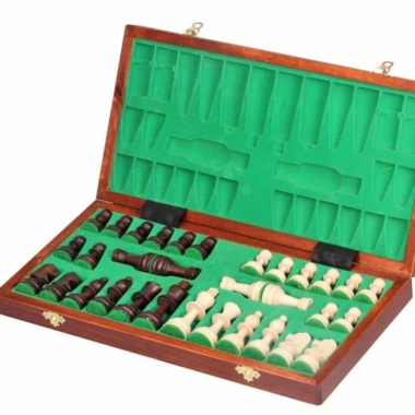 Alternative view of Faltbares Schachbrett und Schachspiel aus Holz mit Aufbewahrung