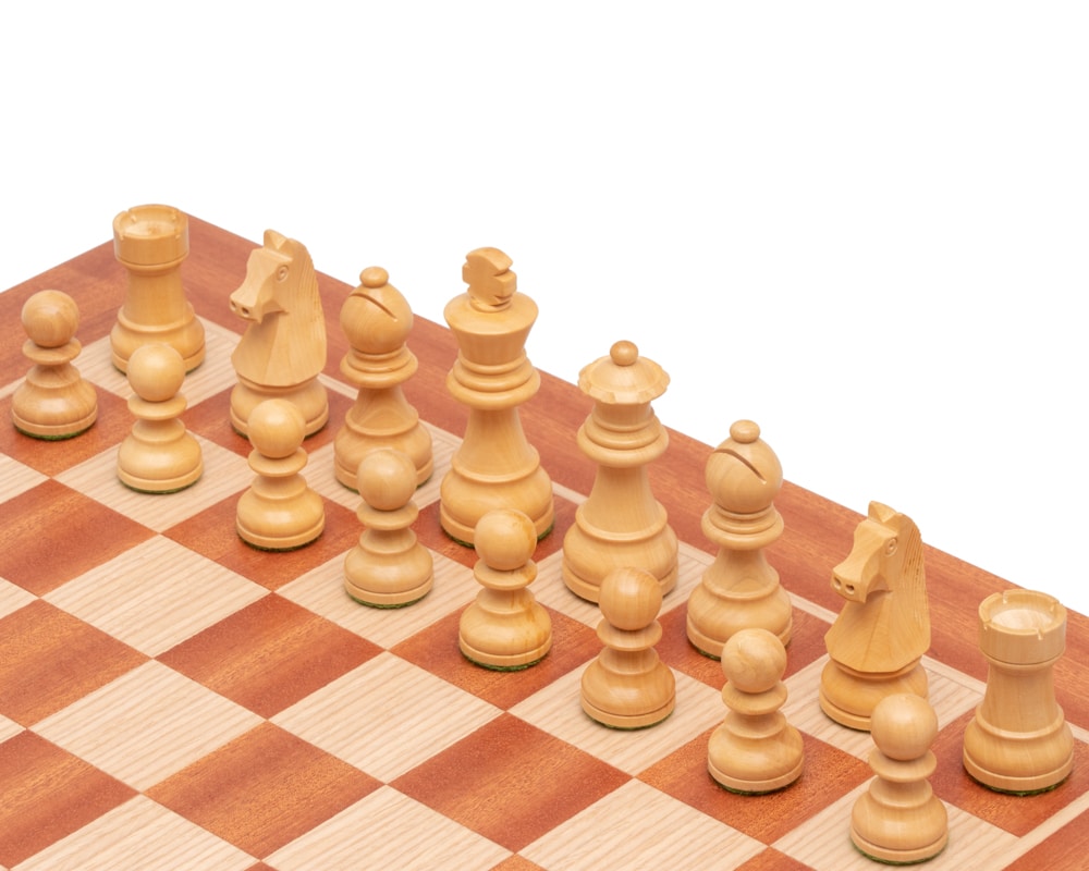 Schachspiel aus Rosenholz und Buchsbaum sowie Schachbrett aus Mahagoni und Birke mit Aufbewahrung – Bild 3