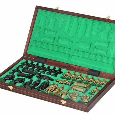 Alternative view of Klappschachbrett aus Holz und Spartiaten Schachfiguren mit Aufbewahrung
