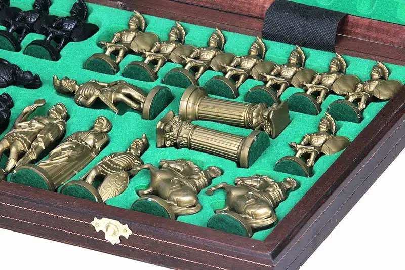 Klappschachbrett aus Holz und Spartiaten Schachfiguren mit Aufbewahrung – Bild 6
