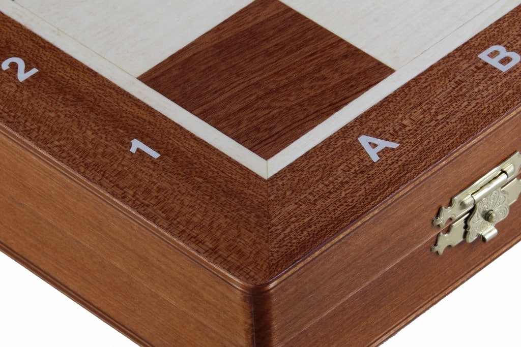 Klappschachbrett aus Holz und Schachfiguren aus Holz mit Aufbewahrung – Bild 6