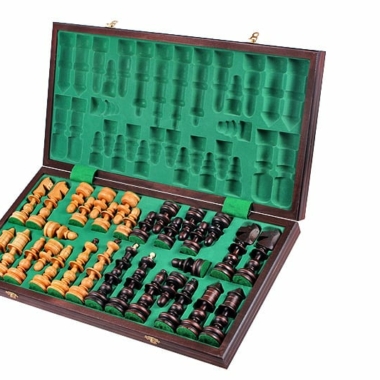 Alternative view of Schachspiel und Faltbares Schachbrett aus Holz