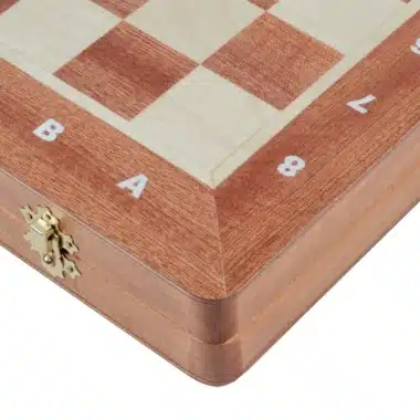 Schachfiguren aus Holz und faltbares Schachbrett aus Holz mit Aufbewahrung – Bild 9