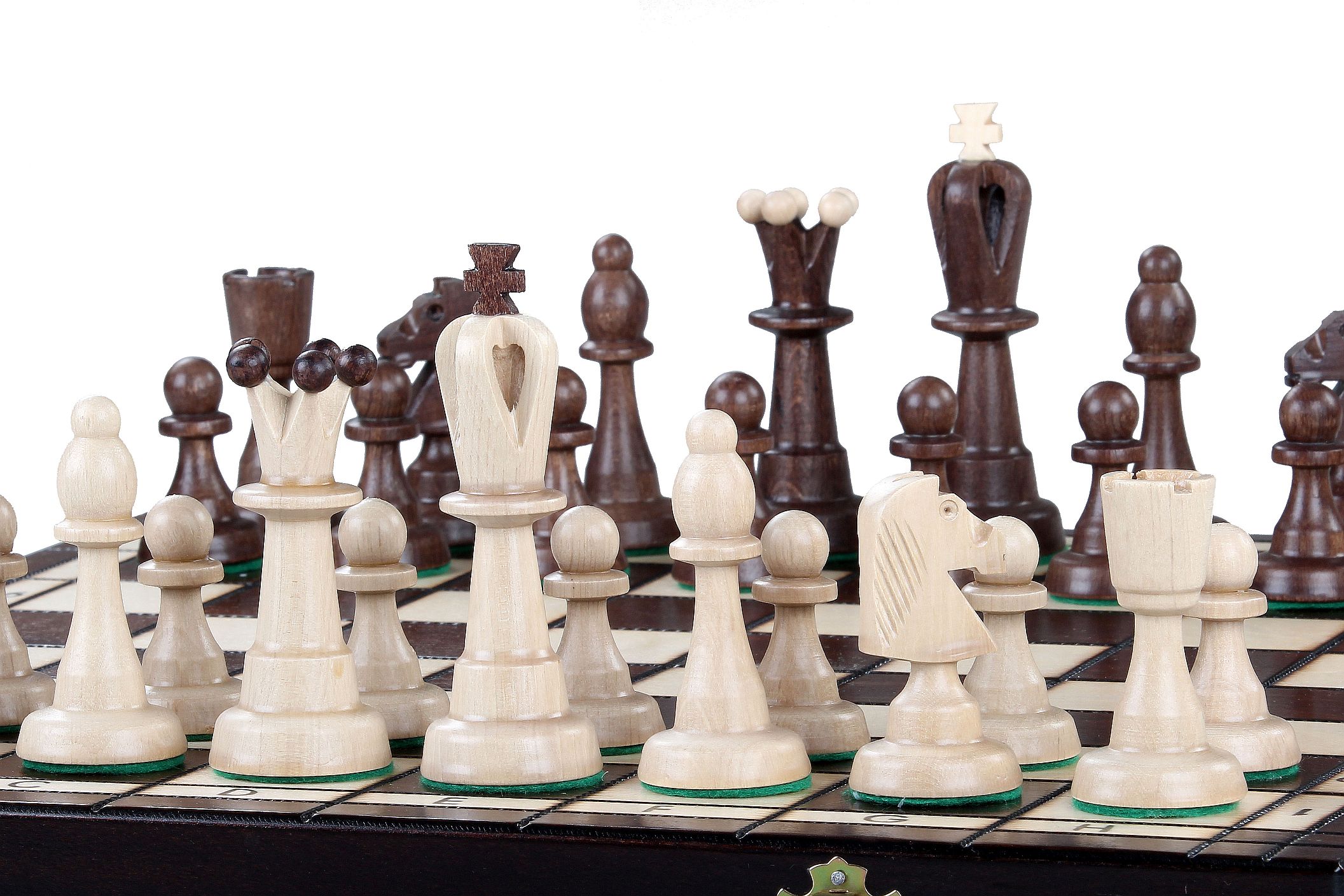 Schachspiel aus Holz und faltbares Schachbrett mit Aufbewahrung – Bild 5