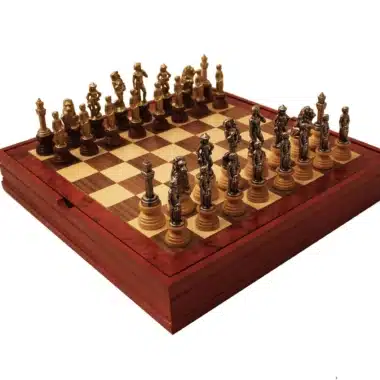 Alternative view of Schachspiel Florenz und Schachbrett aus Nussbaum und Ahorn mit Aufbewahrung