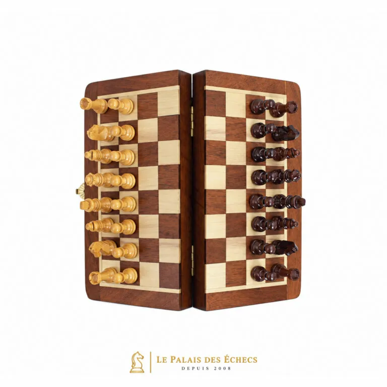 Magnetisches Staunton-Schachspiel aus Holz zusammengeklappt, Draufsicht