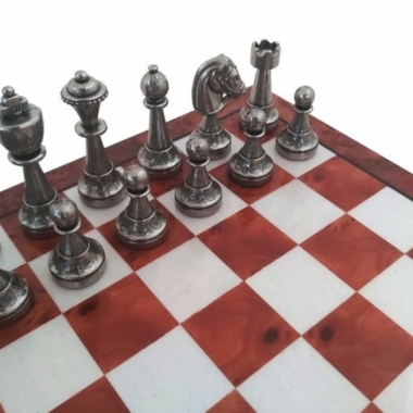 Alternative view of Staunton Schachfiguren und Schachbrett auf Fuß mit Holz-Aufbewahrungsschublade