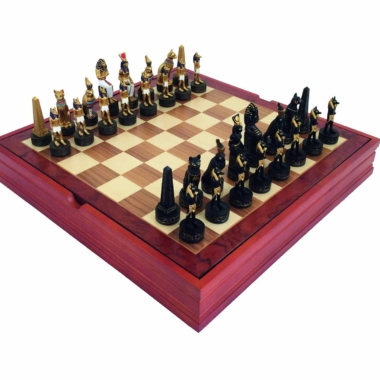 Schachfiguren Ägypten und Schachbrett aus Holz mit Aufbewahrung