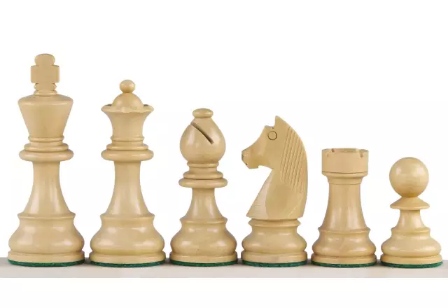 Jeu Échecs de Tournoi en Bois de Buis Chevalier Allemand