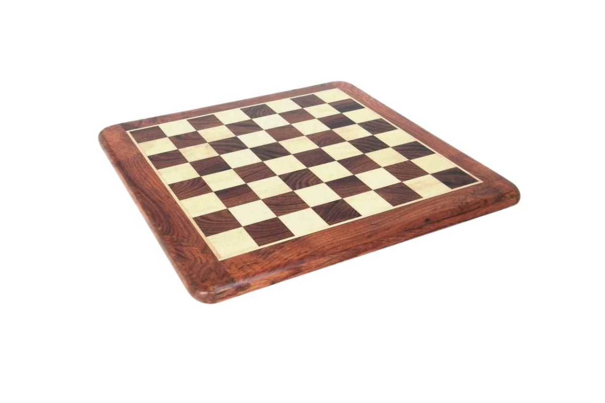 Schachbrett aus Gold-Rosenholz & Schachspiel aus Akazienholz – Bild 3