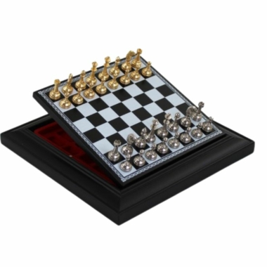 Ensemble Échiquier en Bois et Similicuir avec Compartiments et Jeu d'Échecs Magnétique en Métal