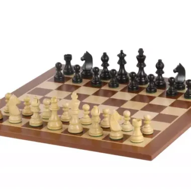 Ensemble Jeu d'Échecs de Tournoi en Bois d'Érable et Acajou et Échiquier en Bois de Buis