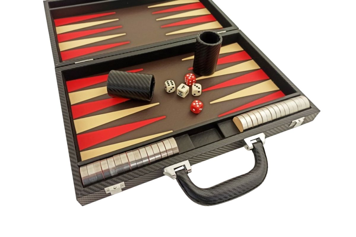 Faltbares Backgammon-Set aus Schwarz-Rot Kunstleder – Bild 2
