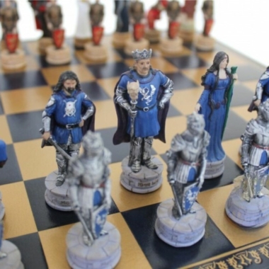 Alternative view of Schachspielset König Arthur aus Resin und Schachbrett aus Kunstleder Blau