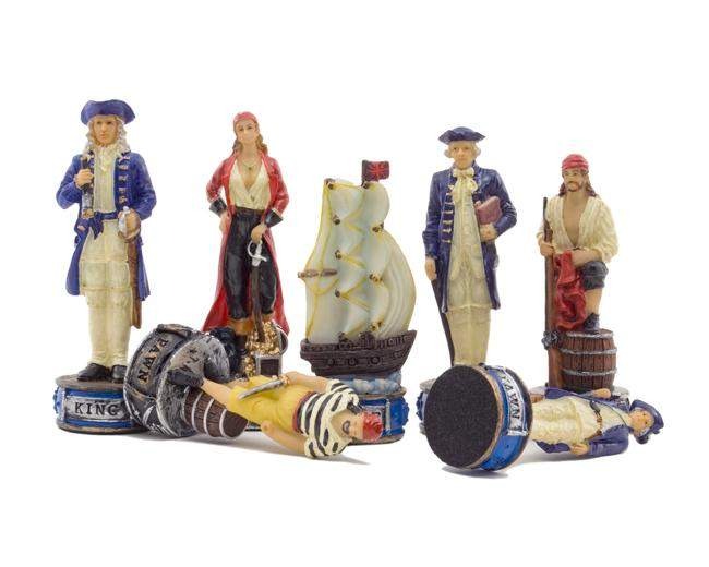 Schachspiel-Set Pirat und Schachbrett aus Ulmen- und Heideholz Matt – Bild 3