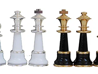 Riesen Staunton Schachfiguren aus Holz und Messing mit Gold- und Silberbeschichtung