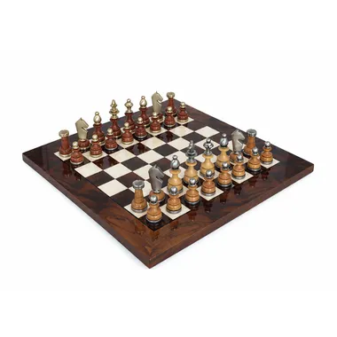 Schachspiel-Set aus massivem Messing und Holz mit Schachbrett aus Wurzelnussbaum, Hochglanzfinish
