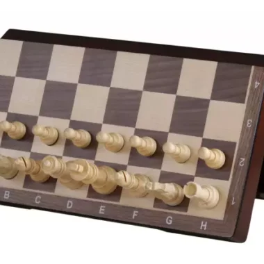 Jeu d’Echecs Magnétique en Noyer et Erable 31 cm – Pièces Staunton Stables et Plateau Portable
