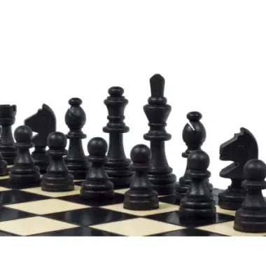 Magnetisches Schachspiel aus schwarzem Holz 28x28 cm – Faltbar und ideal für Reisen