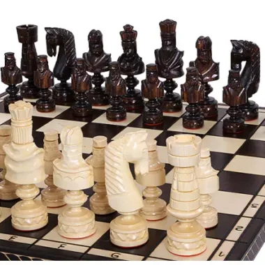 Jeu d’Echecs en Bois César Grand 82 x 81 cm – Sculpté à la Main