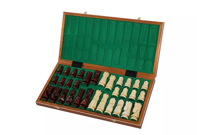 Jeu d’Echecs du Château Grand Format en Bois Réalisé à la Main – Echiquier 59 cm