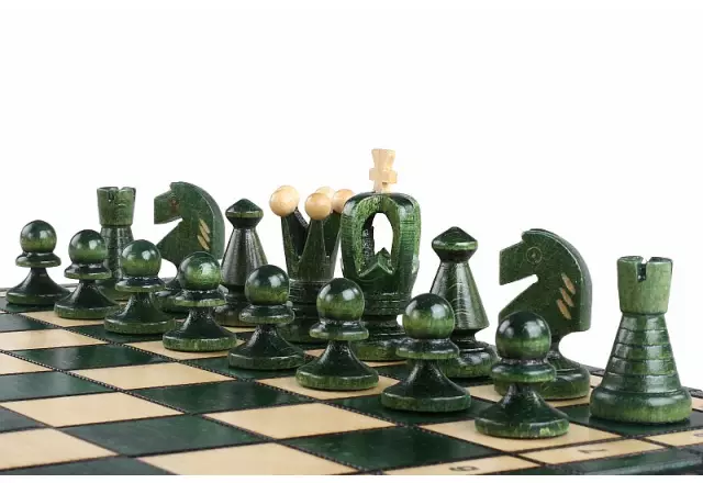 Jeu d’échecs Moyen en Bois Vert – Échiquier 35 cm pour Amateurs et Cadeau