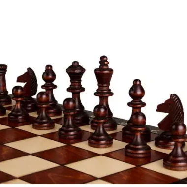 Magnetisches Schachspiel 35 × 35 cm – Magnetisches Holzschachbrett mit Staunton-Figuren