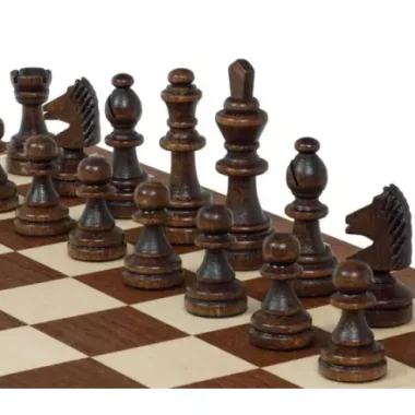 Magnetisches Reise-Schachspiel 28x28 cm – Intarsiert und klappbar mit magnetischen Figuren