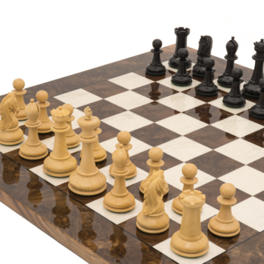 Ensemble d’Échecs de Luxe Grand Monarch en Ébène et Noyer
