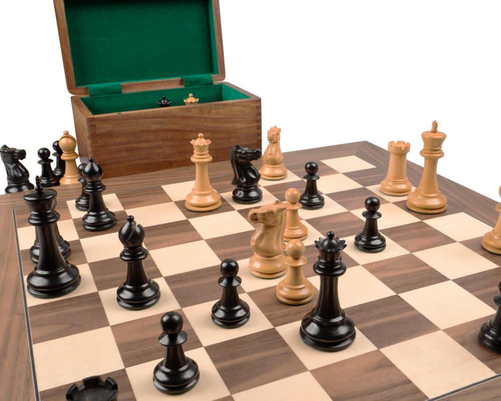 Jeu d’échecs de luxe Staunton 1869 en ébène et noyer – Reproduction artisanale
