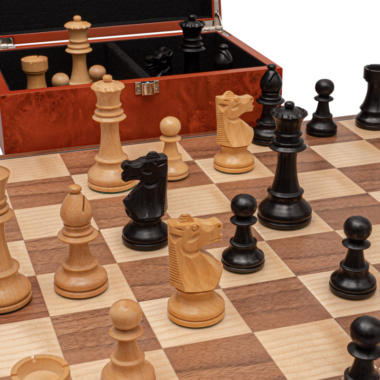 Ensemble d’échecs pliant Conquest en Noyer et Noir