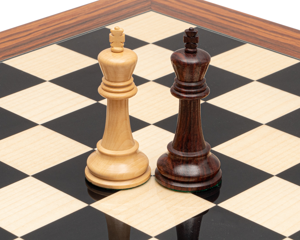 Ensemble d’échecs de luxe Leningrad en bois d’Anjan et Palissandre avec coffret