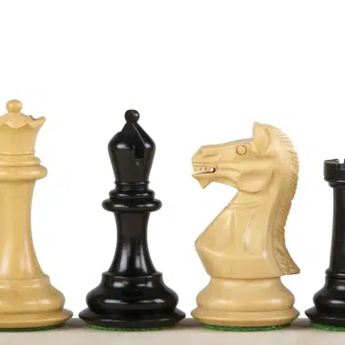 Détails des pièces d'échecs Potish en bois clair, finition soignée, taille 3,75 pouces